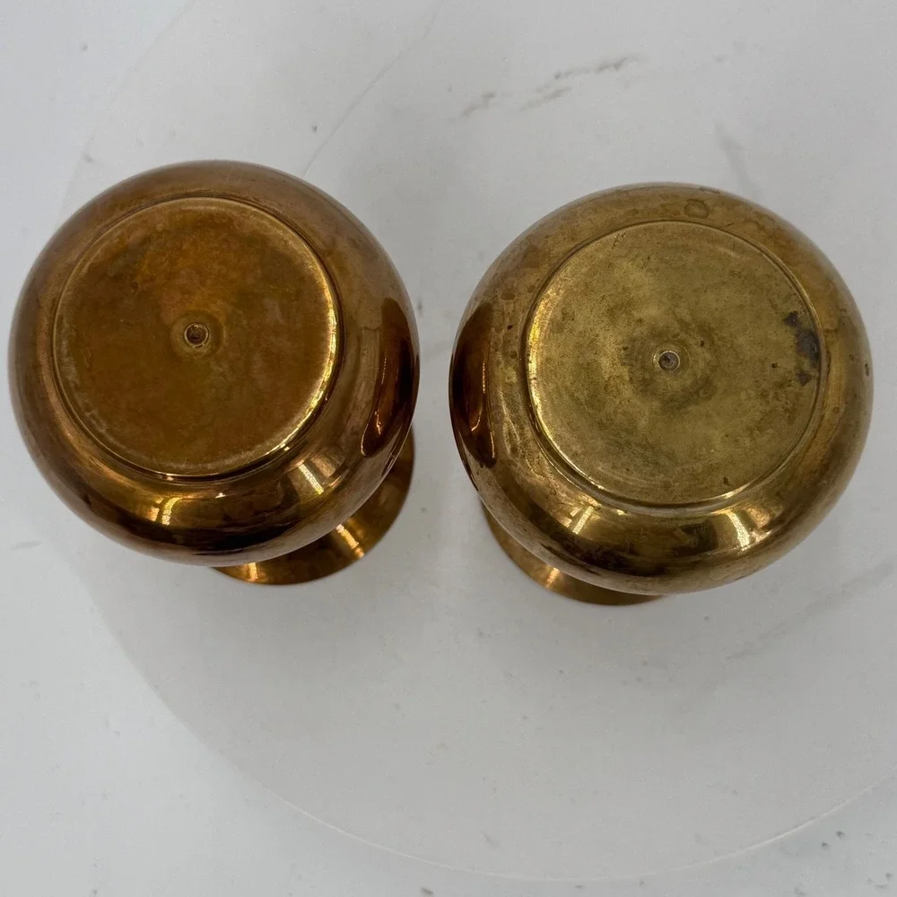 1.a.0.0.7.5 Vtg Pair Solid Brass Bud Vases 5.25